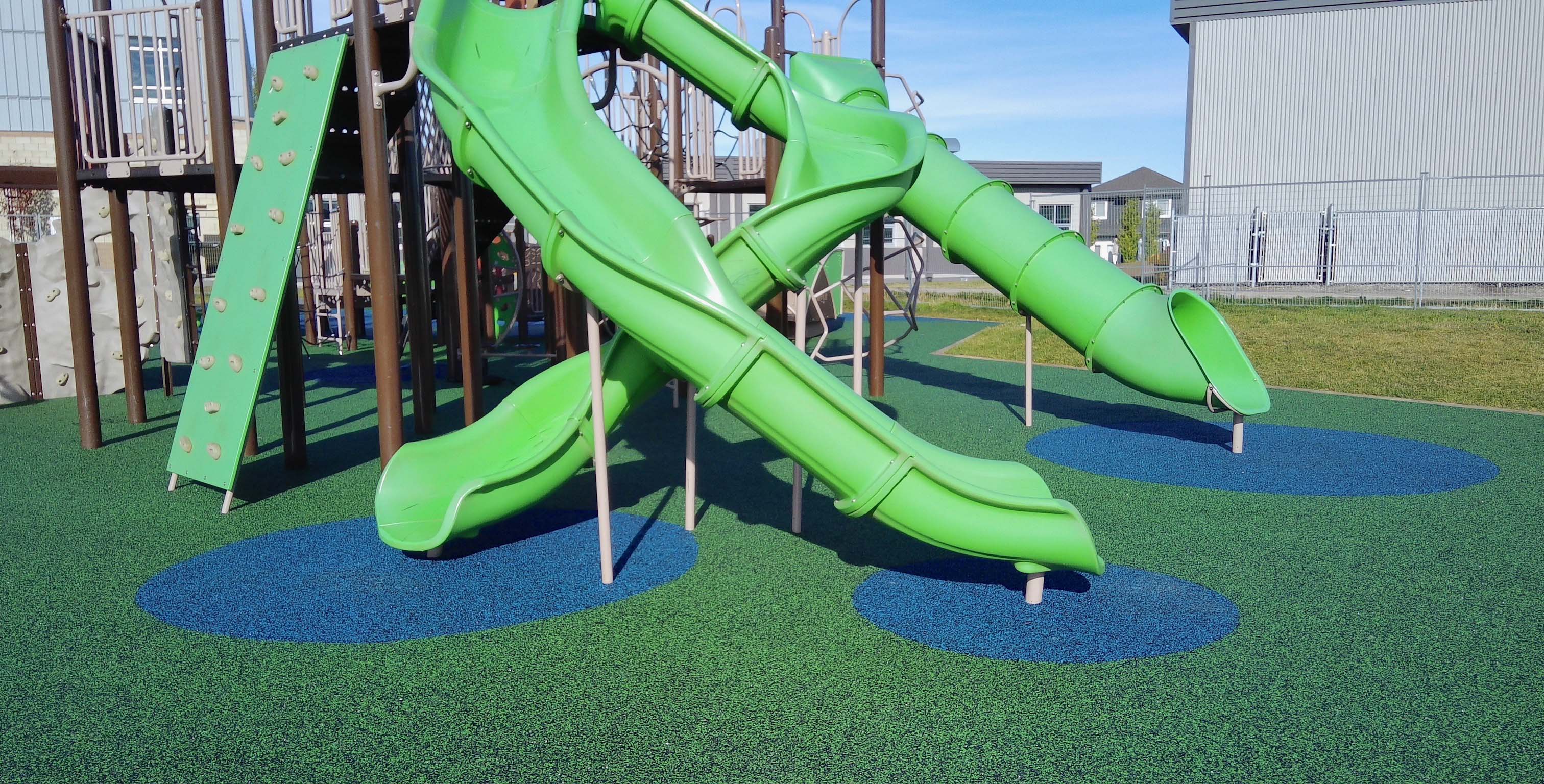 6225313 100ptcam Sing0034