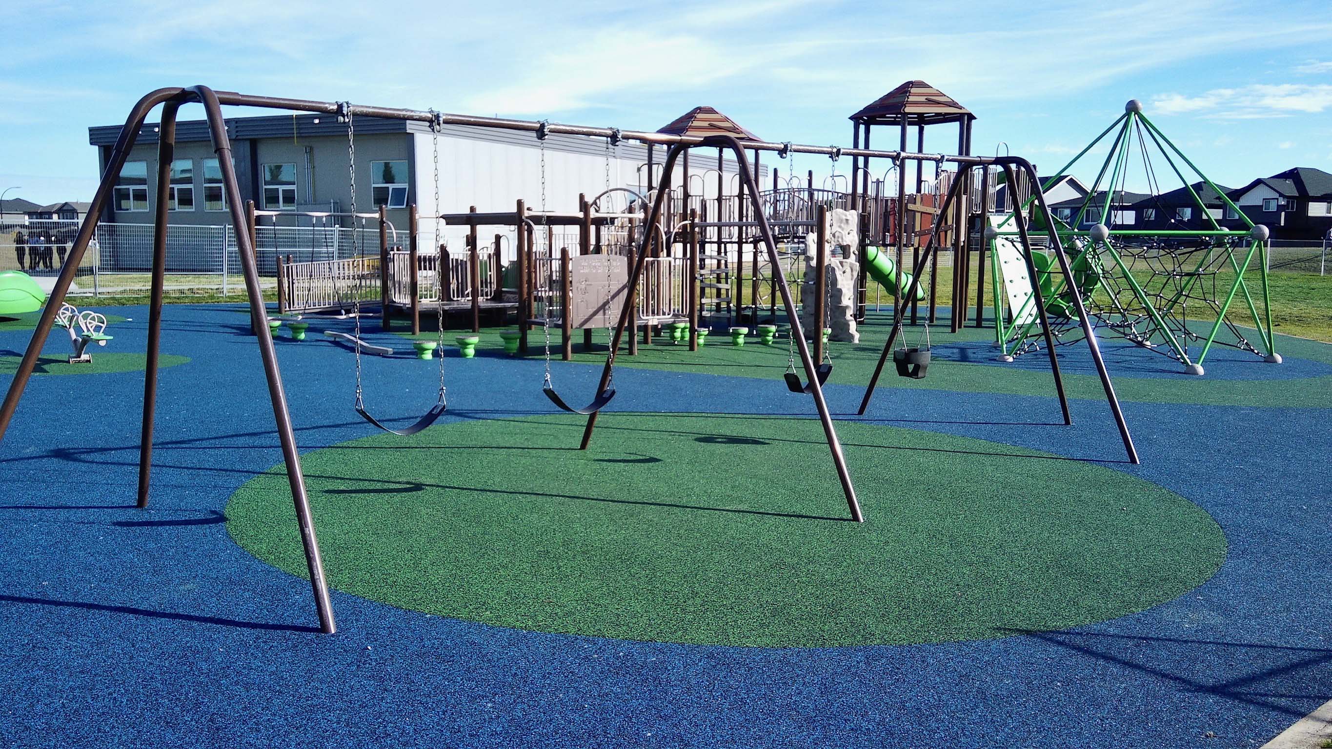 6670556 100ptcam Sing0032